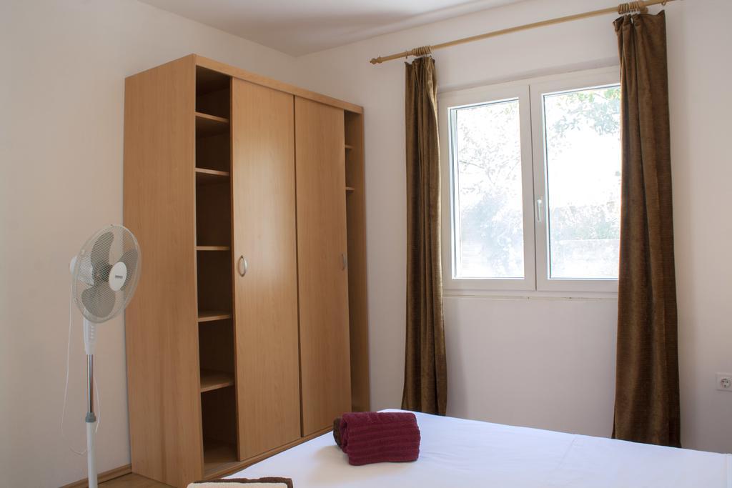 House Baglija Apartment Lumbarda Bilik gambar